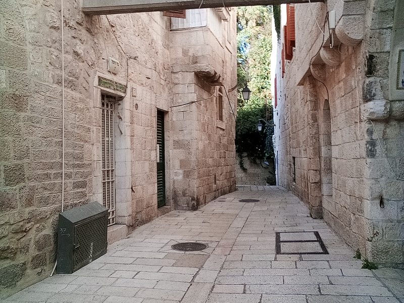 דירה לזוג, הרובע היהודי - העיר העתיקה, 2 דק' מהכותל, משופצת