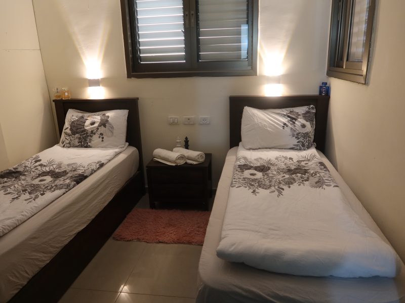 יחידת דיור, רבי עקיבא, בני ברק