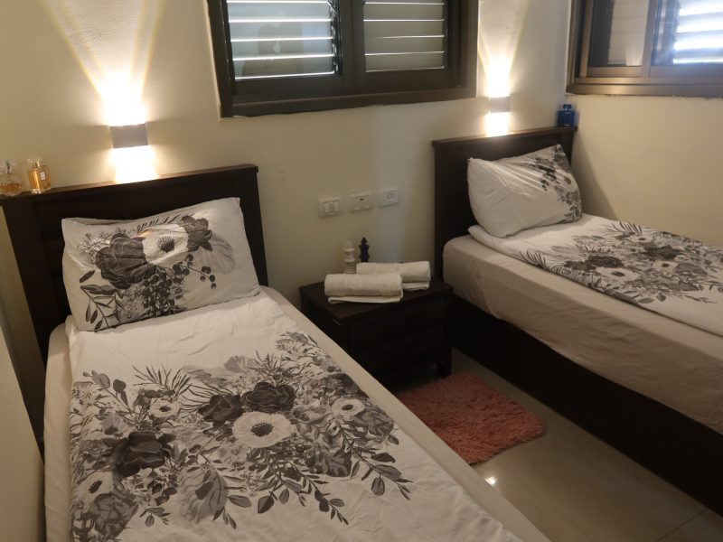 יחידת דיור, רבי עקיבא, בני ברק