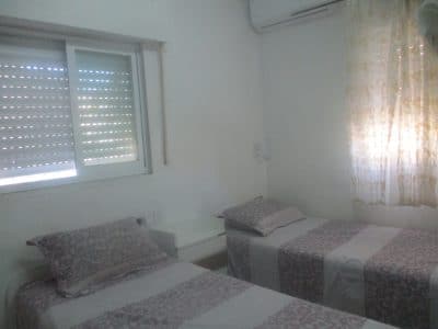 דירה בשכונת סנהדריה קרוב מאוד לצומת בר אילן (צומת מרן), ירושלים