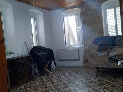 דירה צפתית קסומה בעיר העתיקה בסמוך לרחוב הגלריות, צפת