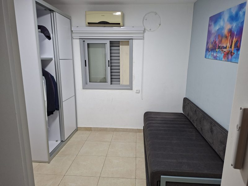 דירת 4 חדרים משופצת, עם נוף, גבעת שאול, ירושלים