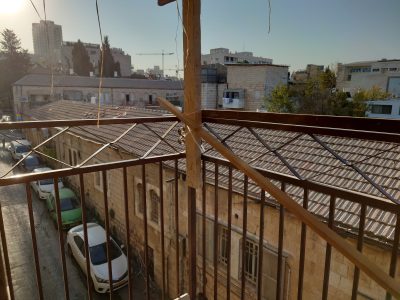 דירה במרחק 25 דקות מהכותל, ירושלים נחלאות