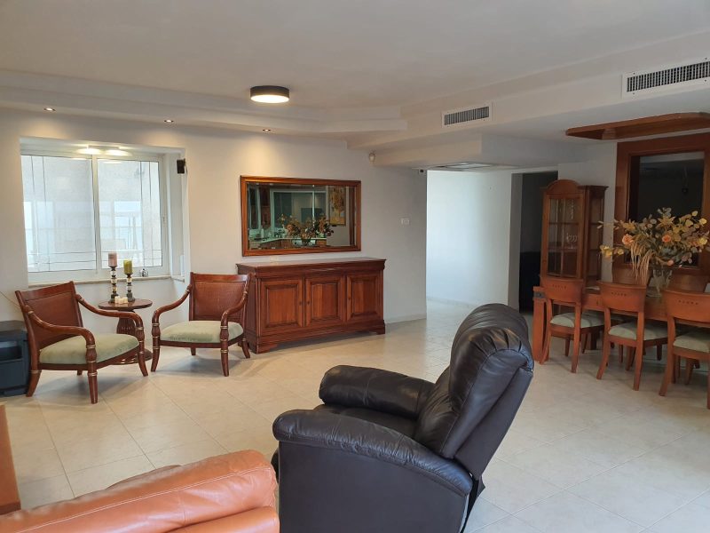 פנטהאוז ענק, נוף מטורף לכנרת, צמוד לקרית שמואל טבריה