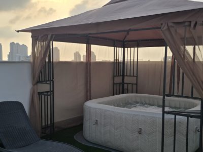 דירת הנופש "נוף והדר", נתניה, לאמצע השבוע, שבתות, חגים ולבין הזמנים