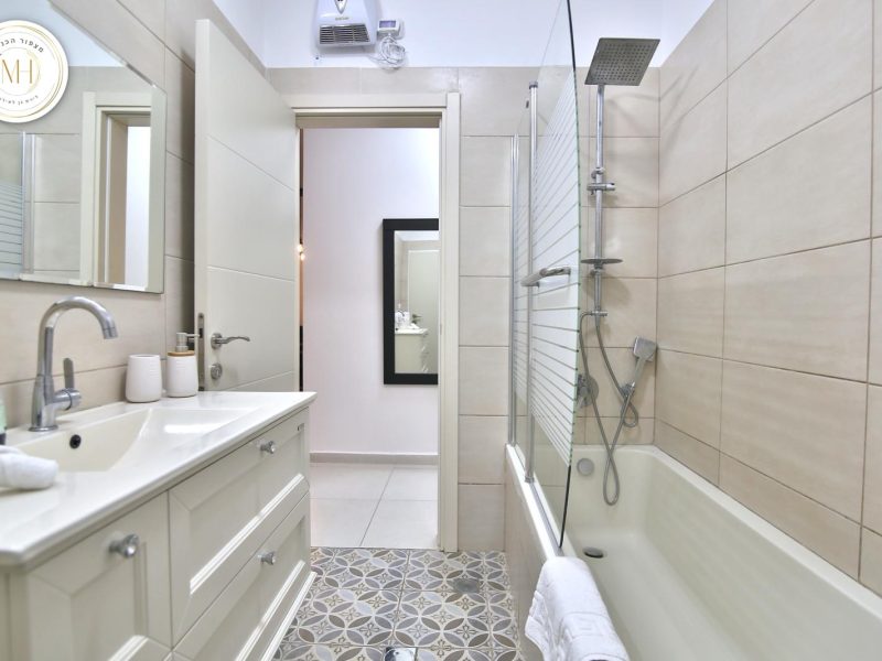 דירת גן לאירוח מצפור הכנרת, טבריה