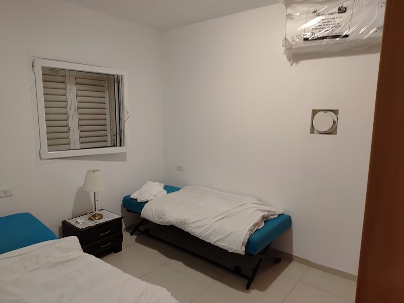 דירת אירוח בקרית שמואל, חיפה (קרית שמואל נמצאת בקריות, תחת עירית חיפה)