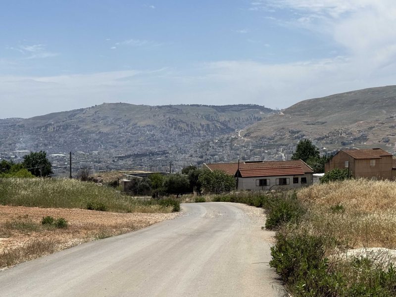 וילה באלון מורה ליד הר כביר, נוף להרי השומרון
