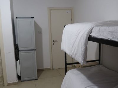 וילה גבעת זאב, עם בריכה גדולה