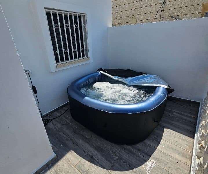 וילה חדשה ומפוארת לשבת ברובע ט', אשדוד — ג'קוזי 6 מקומות