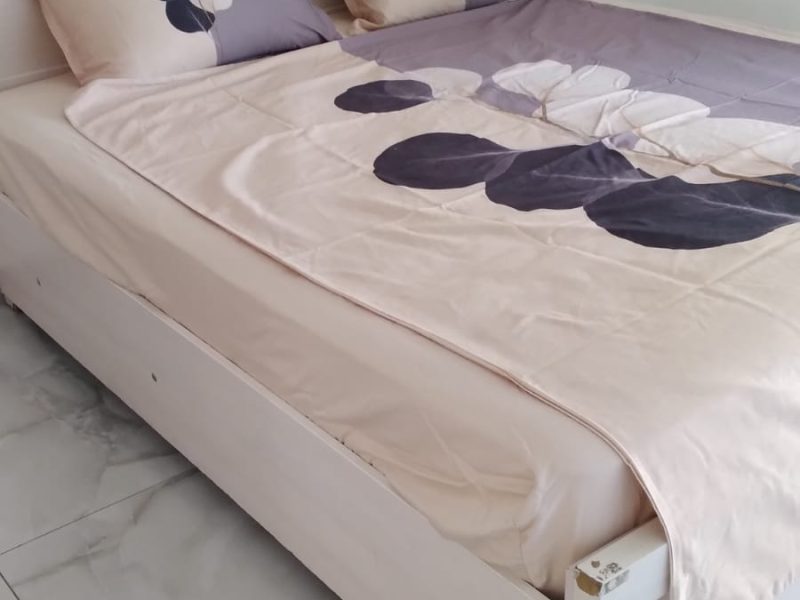 דירה יפיפיה, 4 וחצי חדרים, שכונת רחביה, ירושלים, 20 דק' הליכה לכותל