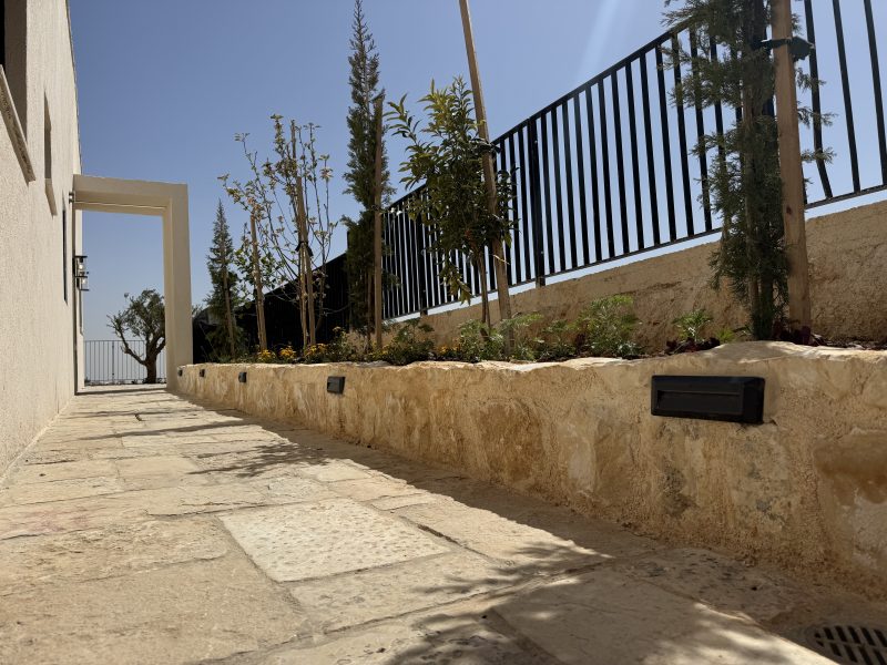 צימר מול מדבר, אזור מיצד (אספר) וירושלים