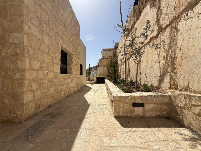 צימר מול מדבר, אזור מיצד (אספר), ירושלים