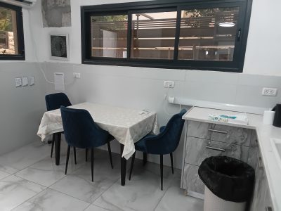 דירה קטנה באזור העירייה בבני ברק