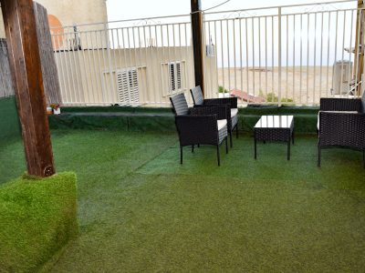 יחידת דיור נקיה ומטופחת + חצר, צפת