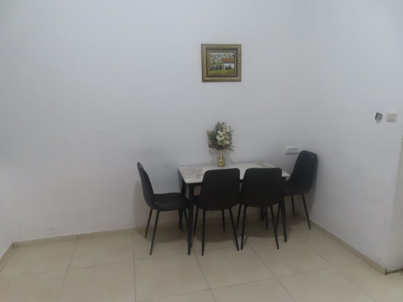 דירה מרווחת בבית ישראל ירושלים