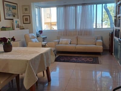 דירה 3 חדרים, יחידת הורים, מיזוג, בית וגן ירושלים