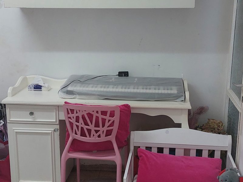 דירה בבית וגן צמוד לאמשינוב, ירושלים