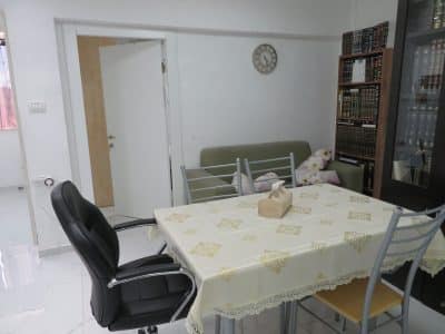 יחידת דיור גדולה לשבת בשמואל הנביא, ירושלים — 40 מ"ר