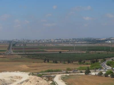 דירה יפיפייה לשבת ברכסים — 4 חדרים, 7 מיטות ונוף