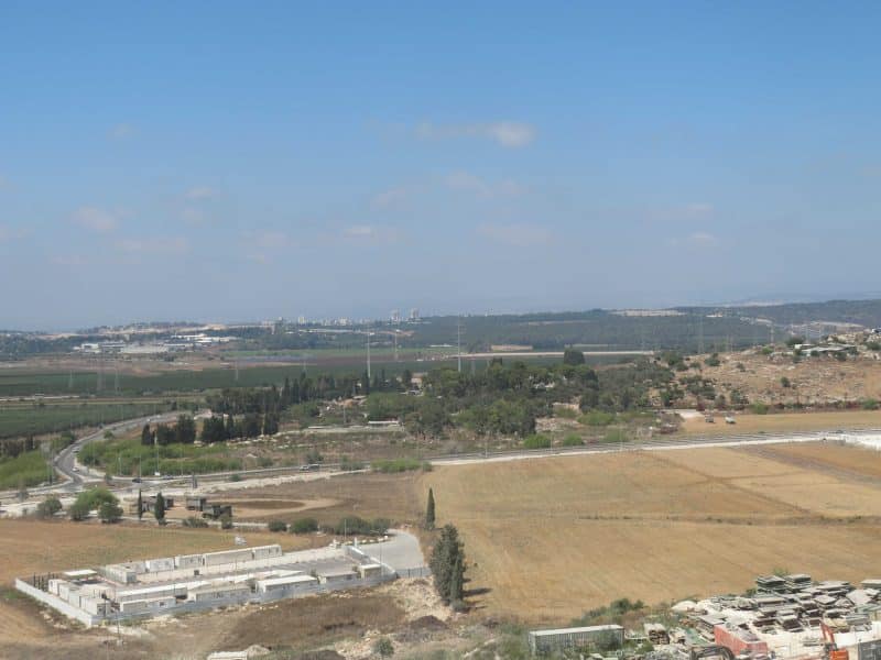 דירה יפיפייה לשבת ברכסים — 4 חדרים, 7 מיטות ונוף