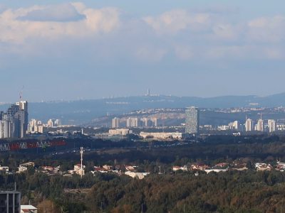 נתניה, דירת יוקרה חדשה קומה 22. צמוד לקרית צאנז