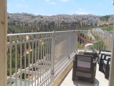 דירה חדשה 6 חדרים, מעל טיילת נושקת ליער נופי,אוויר מטורף, ירושלים
