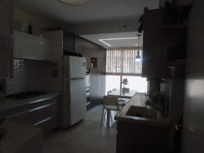 דירה חדשה 6 חדרים, מעל טיילת נושקת ליער נופי,אוויר מטורף, ירושלים
