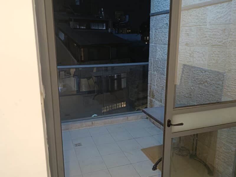 דירה לשבת בנחלאות, ירושלים — 2 דקות משוק מחנה יהודה