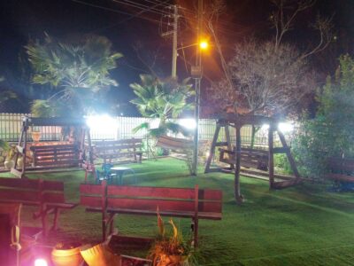מתחם אירוח לשבת בבר יוחאי — 4 סוויטות, בריכה ונוף להר מירון