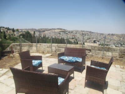 וילת נוף לשבת בארנונה, ירושלים — 12 חדרים, נוף להר הבית