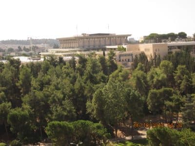 דירה לשבת בשערי חסד, ירושלים — צמוד לגן סאקר