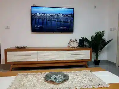 דירה עם בריכה פרטית לשבת בטבריה, 4 חדרי שינה, עד 10 אורחים — לויקיישן אינסוף