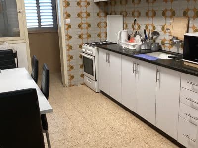 דירת 4 חדרים לשבת ברחוב שלמה המלך, טבריה — נוף לכינרת