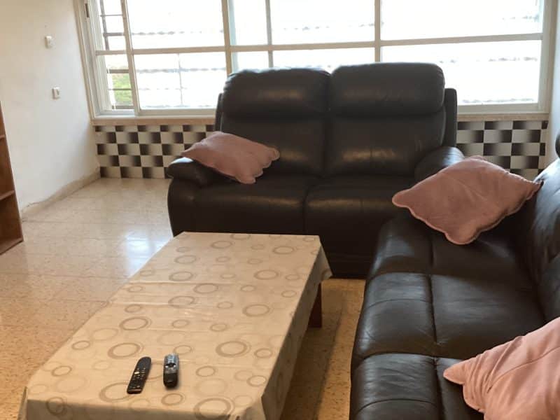 דירת 4 חדרים לשבת ברחוב שלמה המלך, טבריה — נוף לכינרת